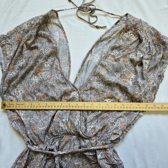 FREE PEOPLE Paisley Boho Short Sleeve Roll Cuff Jumpsuit Medium - Picture 10 of 11